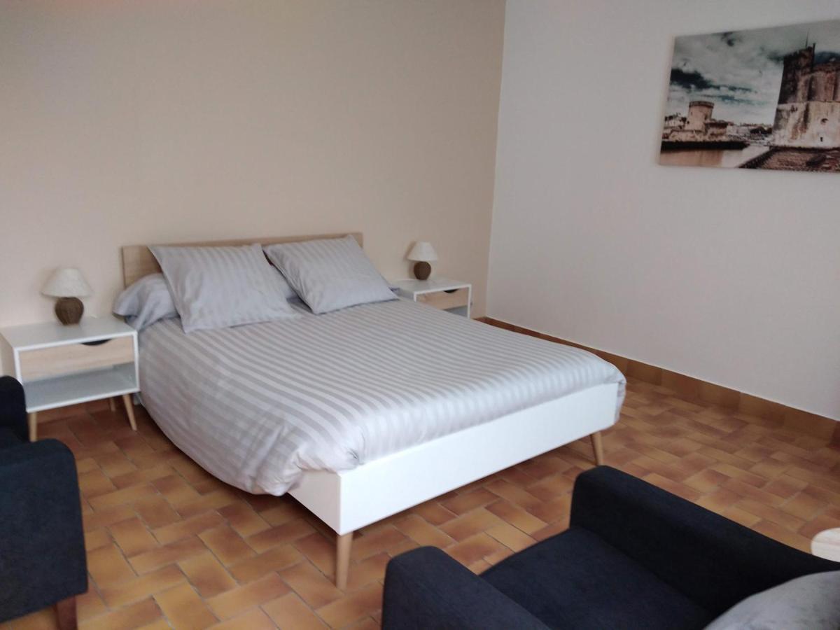 Appartement A Rochefort エクステリア 写真